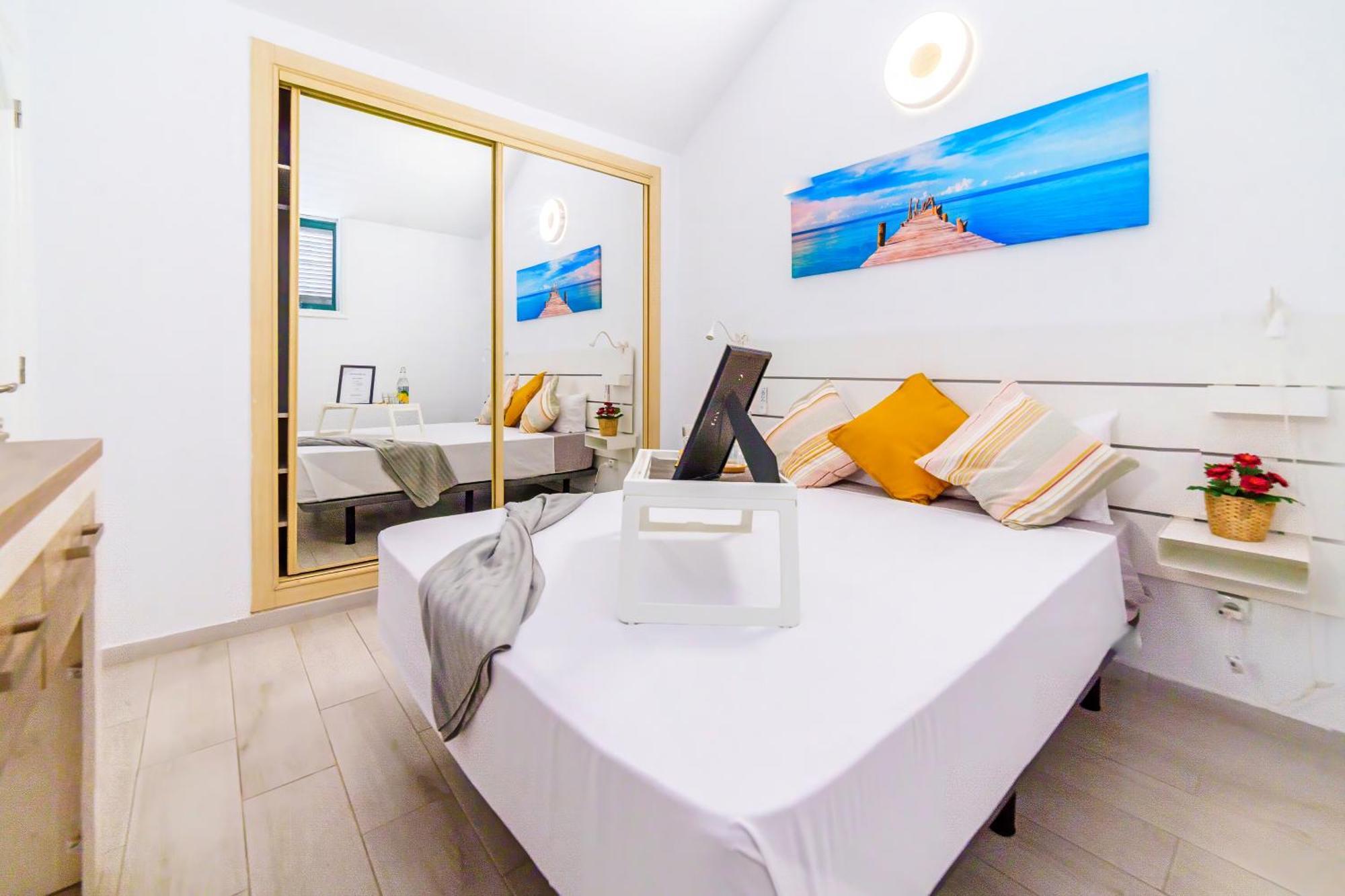 Precioso Y Confortable Apartamento En El Sur Арона Экстерьер фото