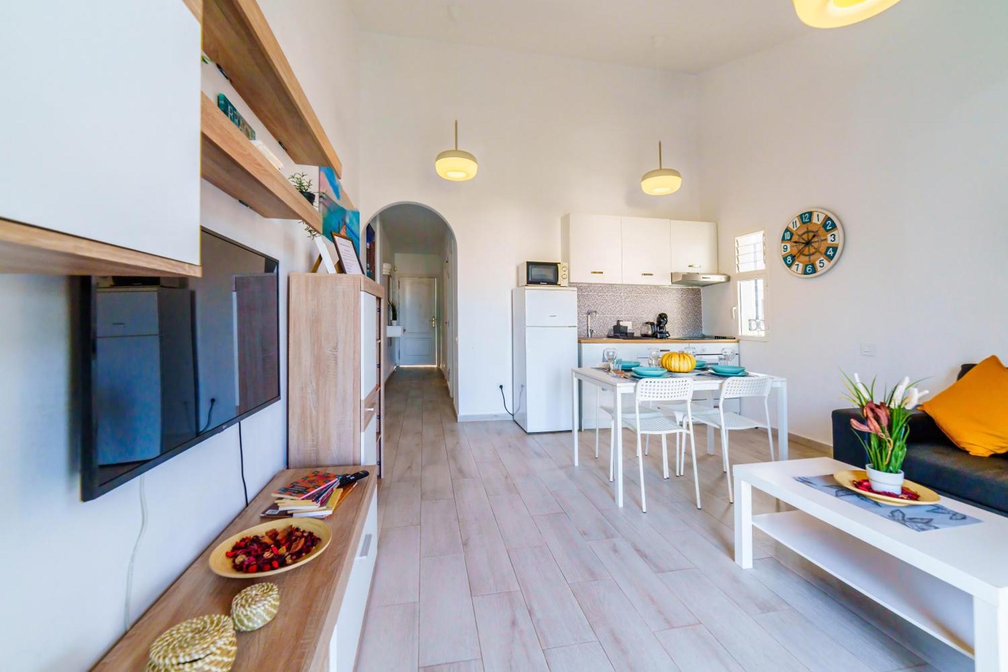 Precioso Y Confortable Apartamento En El Sur Арона Экстерьер фото